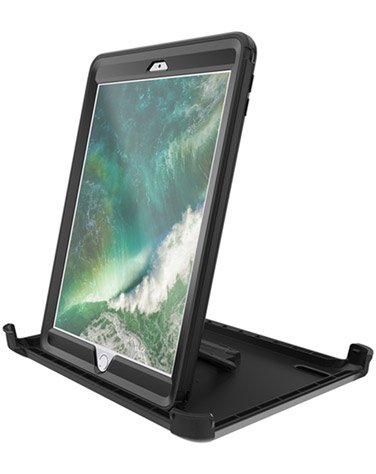 iPad (5th and 6th gen) Defender Series Case