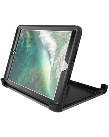 iPad (5th and 6th gen) Defender Series Case